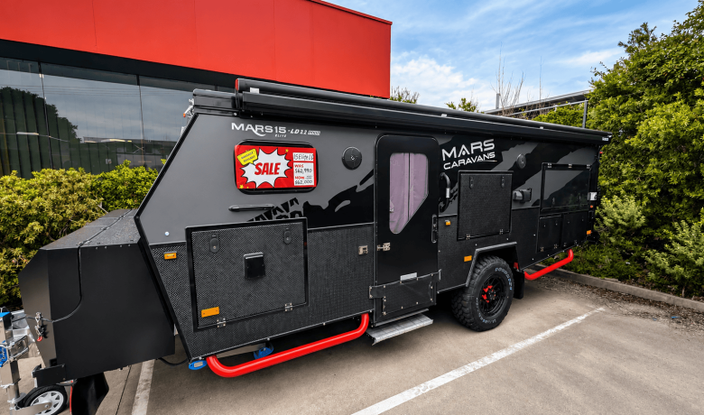 Mars 15 Elite Low down offroad hybrid caravan exterior